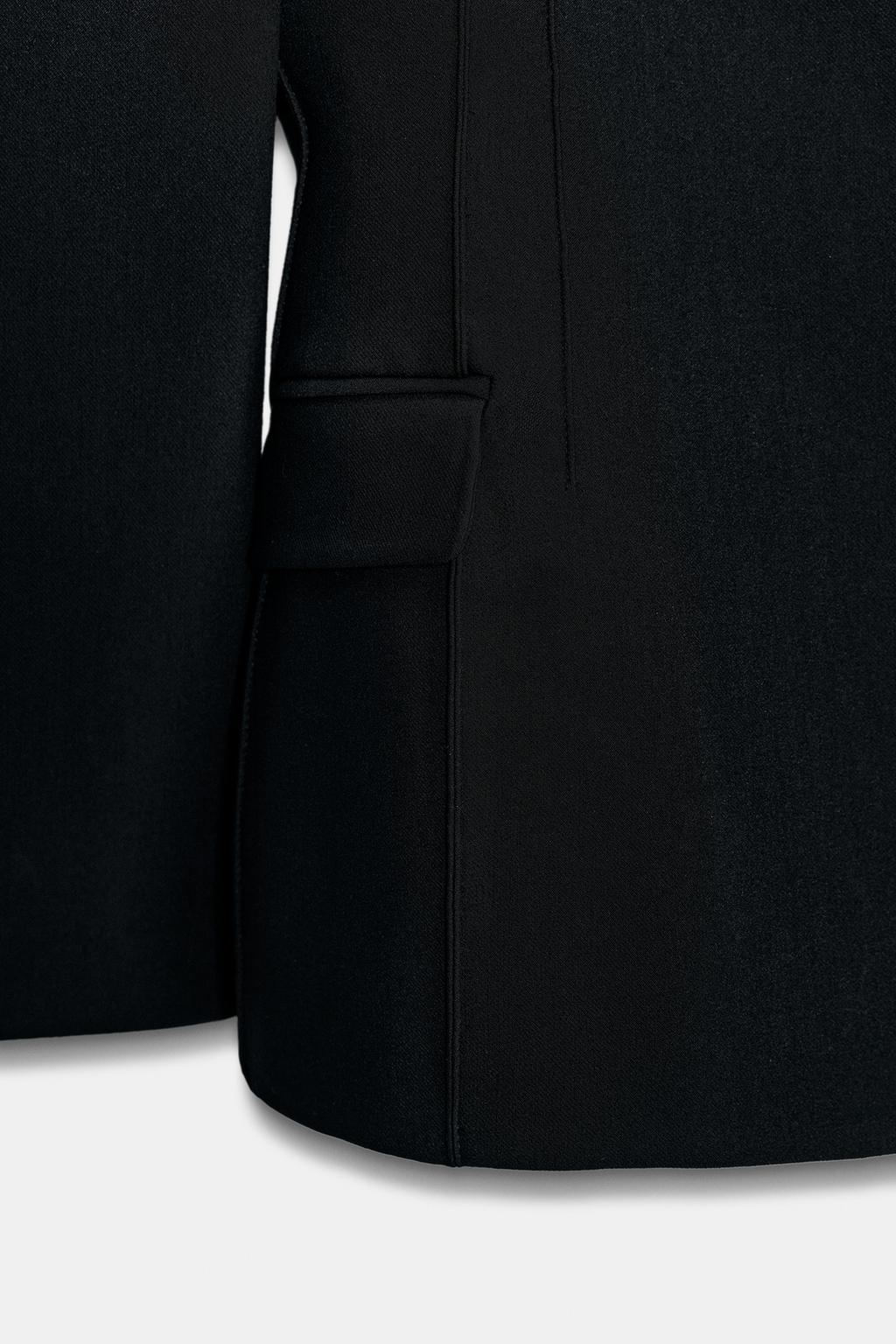 HOURGLASS BLAZER